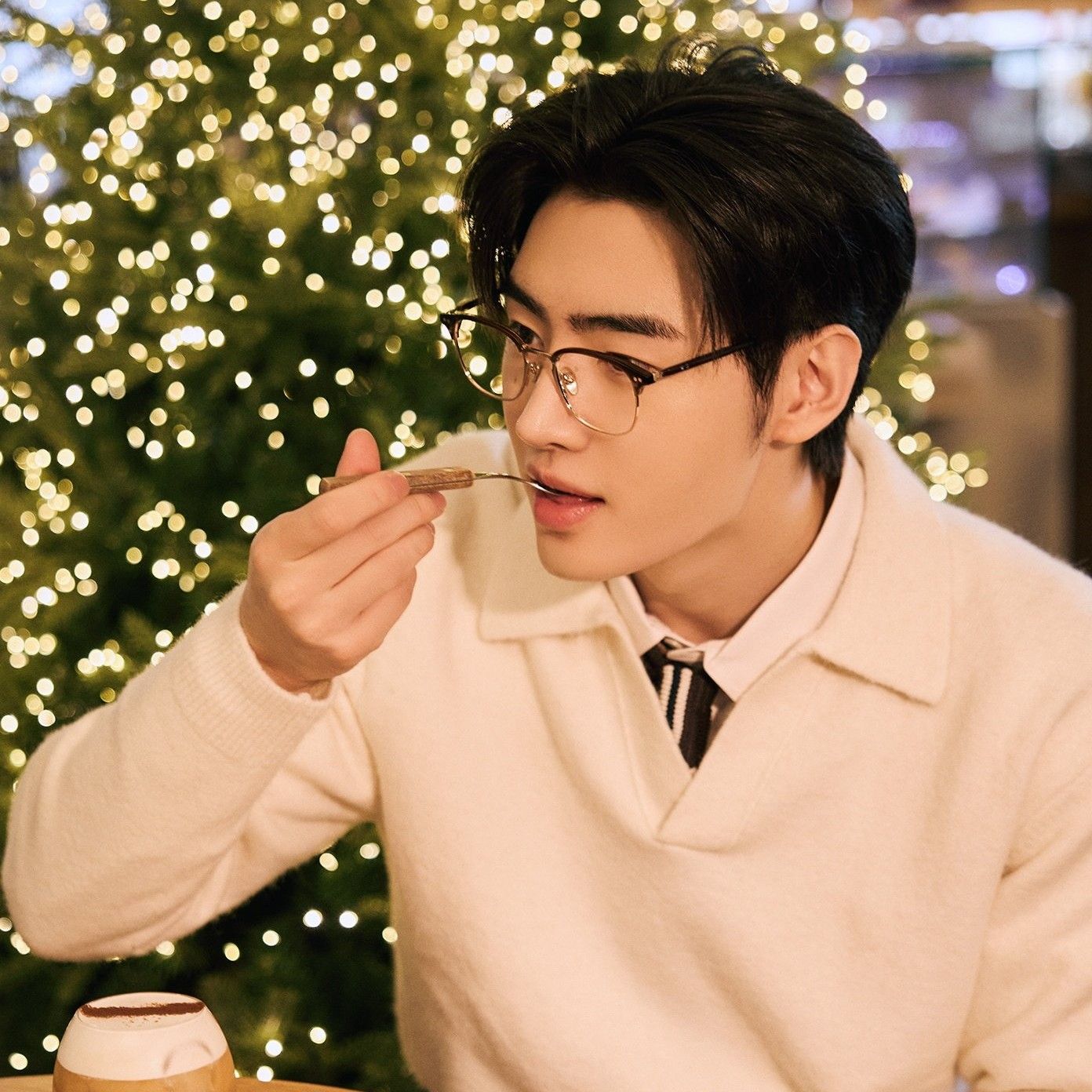 성훈 (ENHYPEN)의 최신 사진