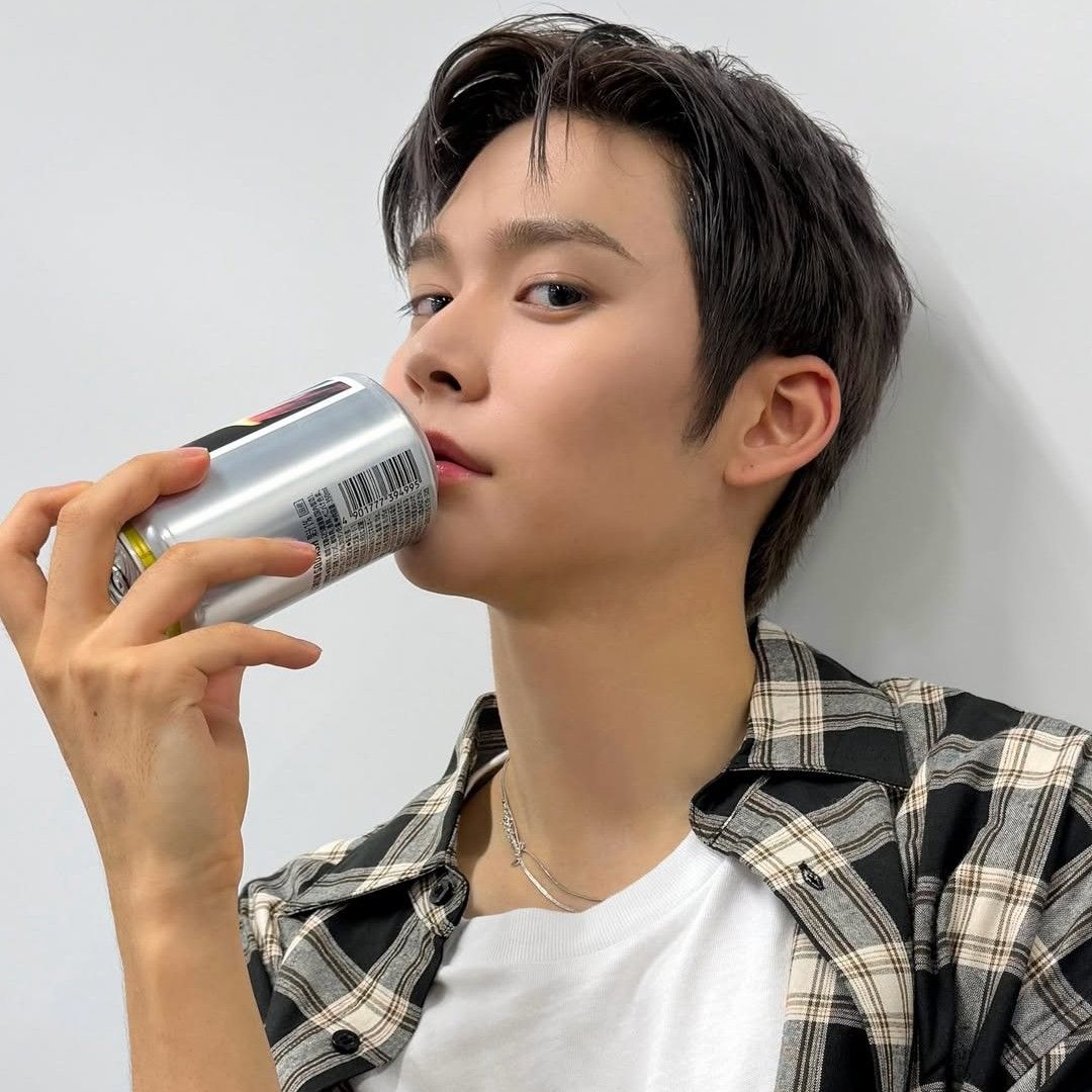 Latest photo of Eunseok (RIIZE)