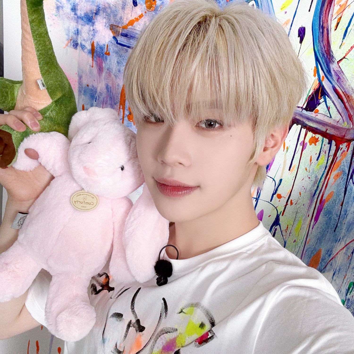 Latest photo of Kim Taerae (ZEROBASEONE)