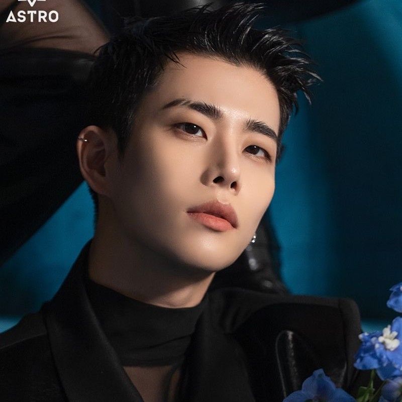 Recent activity shot of MJ (ASTRO)