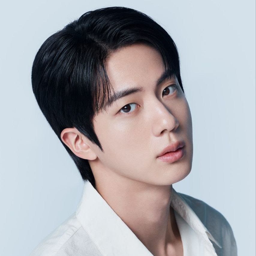 Foto terbaru Jin (BTS)