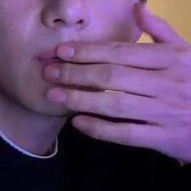 Momen yang diabadikan oleh penggemar V (BTS)