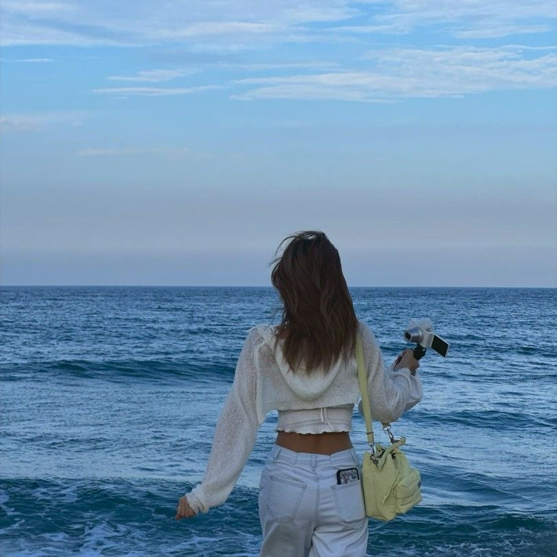 Foto terbaru Tzuyu (TWICE)