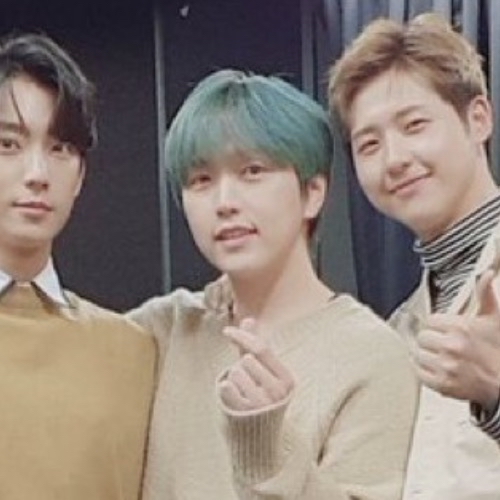 A moment captured by B1A4's fan