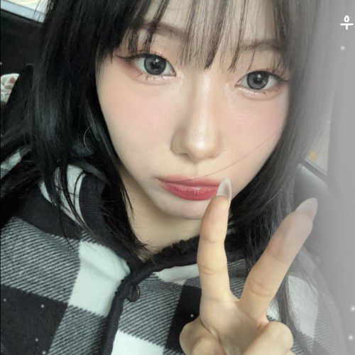 Latest photo of Seo Youngeun (Kep1er)