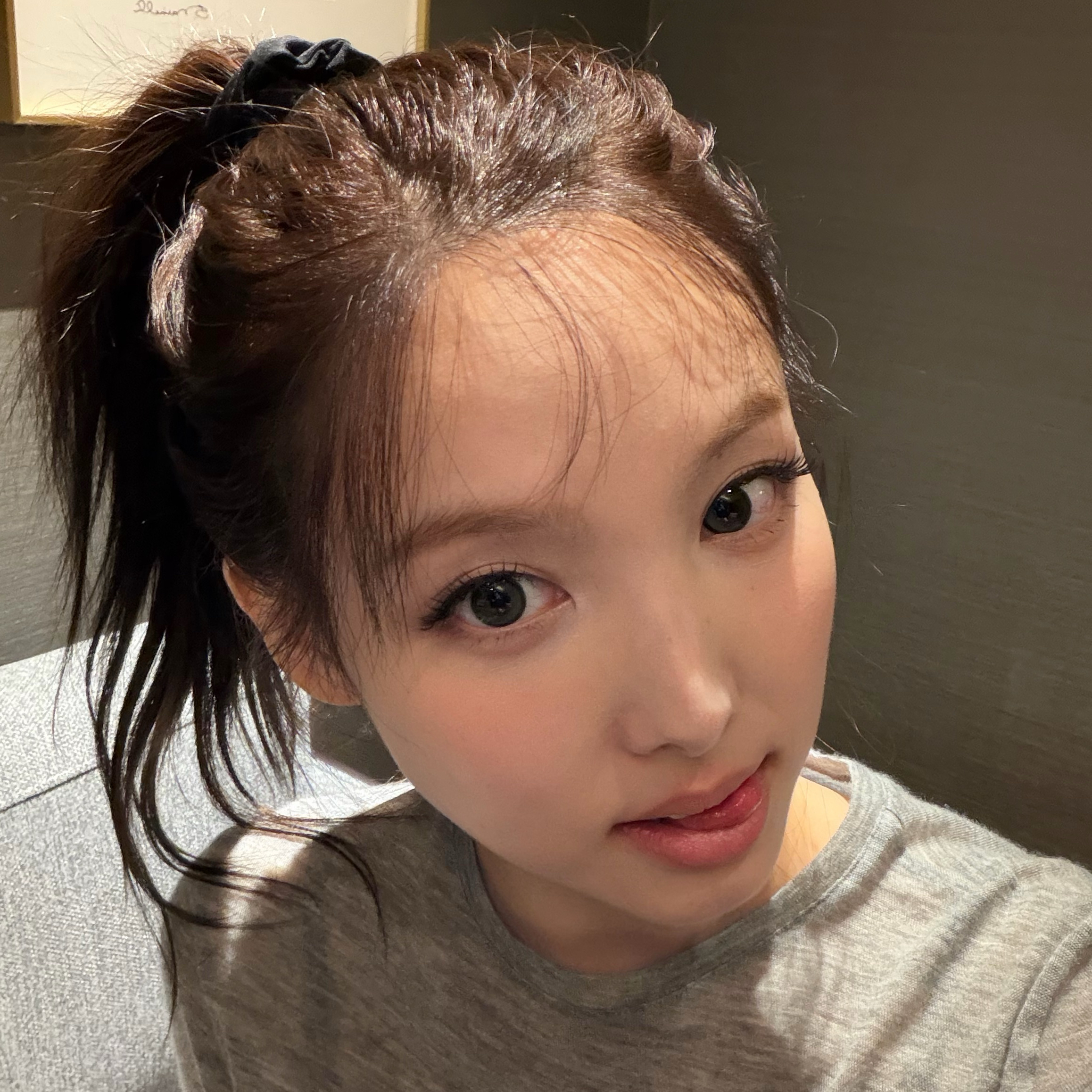 Foto aktivitas terbaru Nayeon (TWICE)