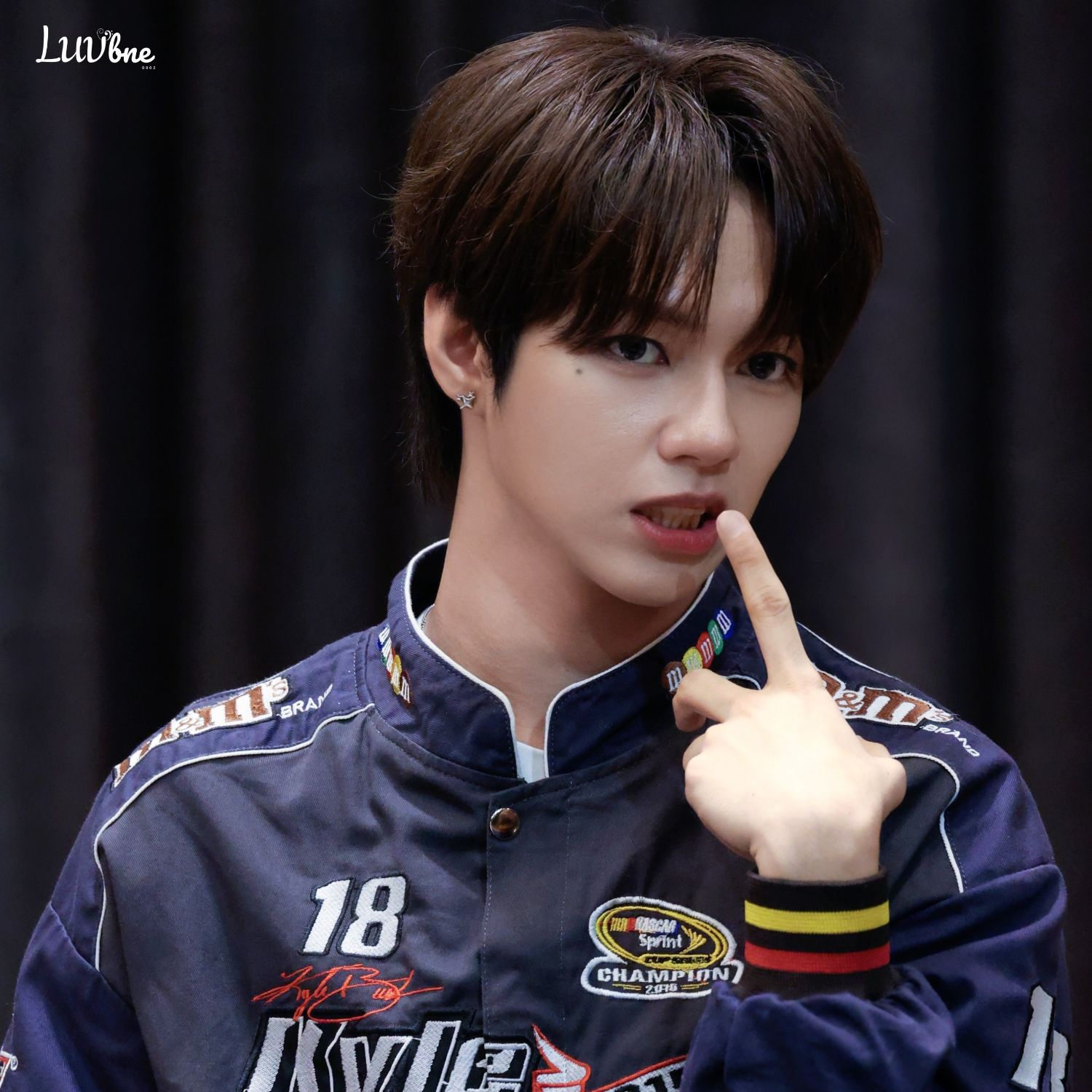 Latest photo of JL (AHOF)