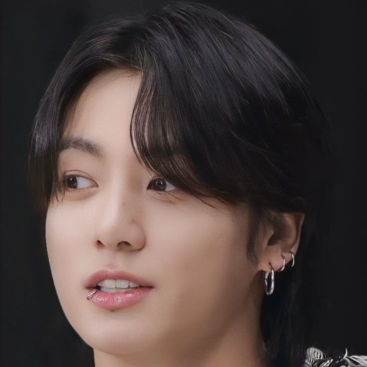 Momen yang diabadikan oleh penggemar Jungkook (BTS)