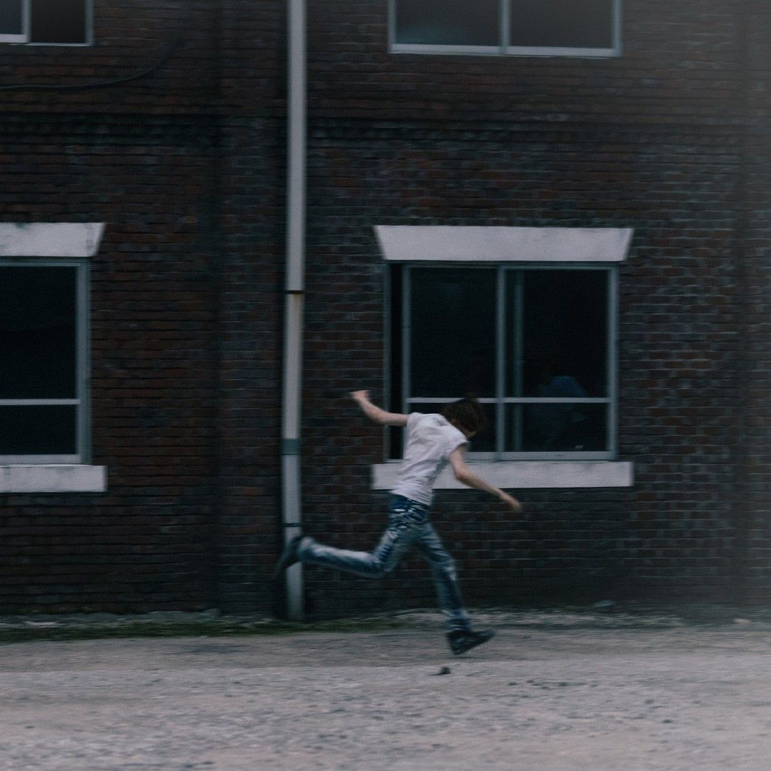 Behind-the-scenes cut of The 8 (SEVENTEEN)