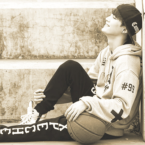 Recent activity shot of SUGA (BTS)