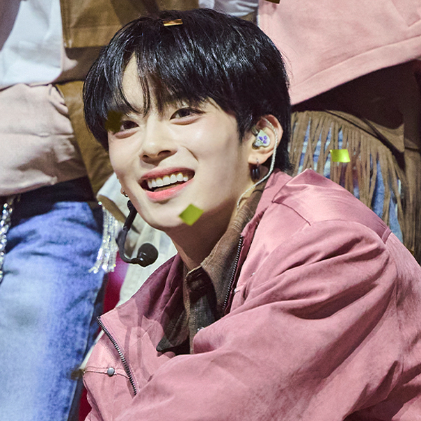 A moment captured by Kangmin (VERIVERY)'s fan