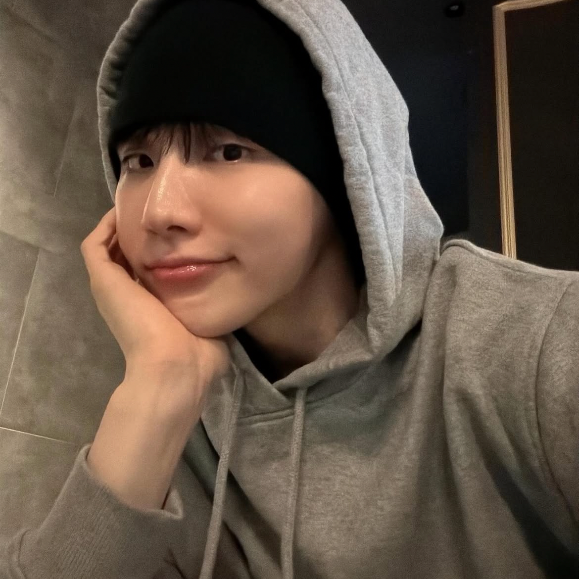 Recent activity shot of Jeon Woong (AB6IX)