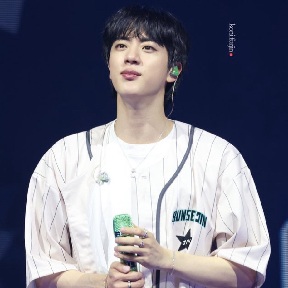 Foto terbaru Jin (BTS)