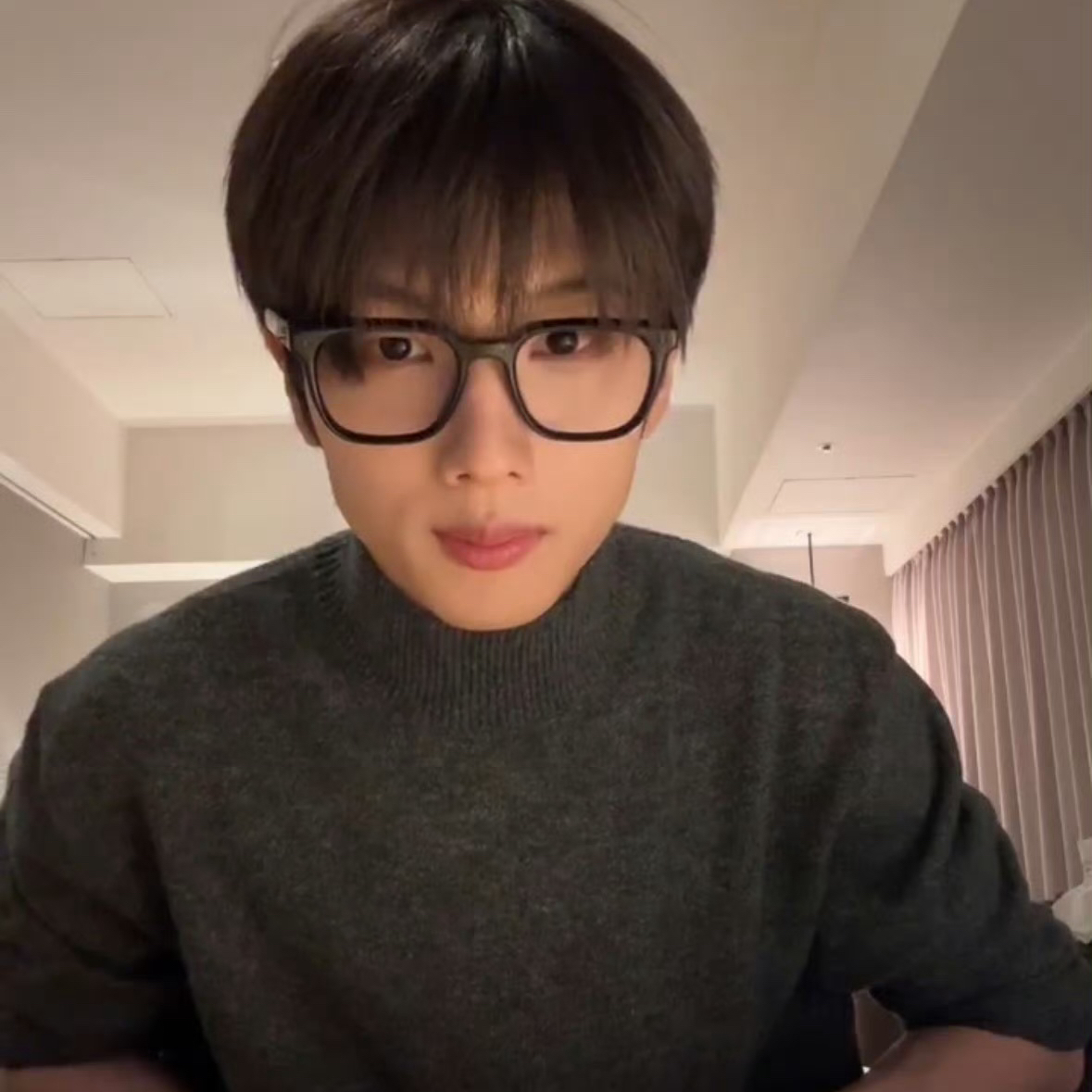 A moment captured by Jisung (NCT DREAM)'s fan