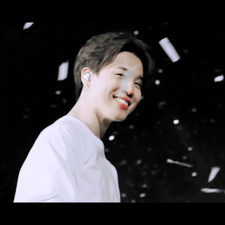 A moment captured by Jimin (BTS)'s fan