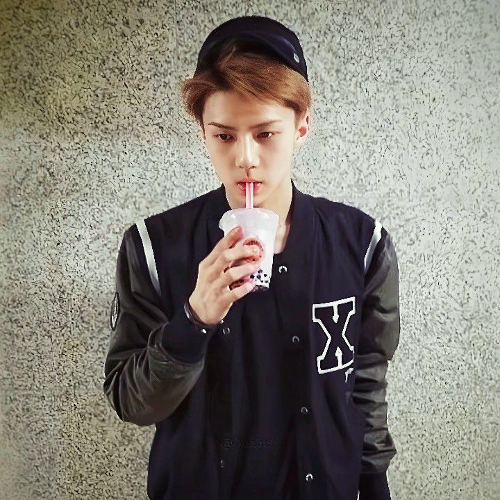 Latest photo of Sehun (EXO)