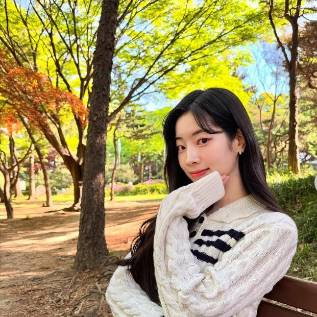 Latest photo of Dahyun (TWICE)