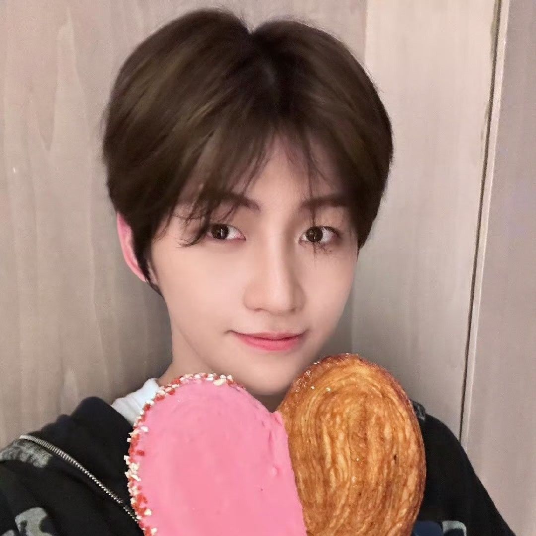 Latest photo of Jihoon (TWS)