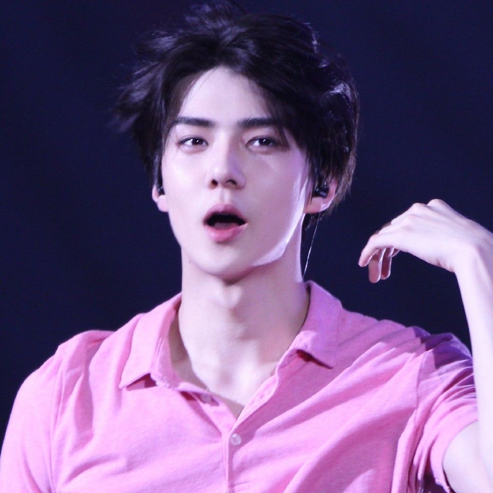 Latest photo of Sehun (EXO)