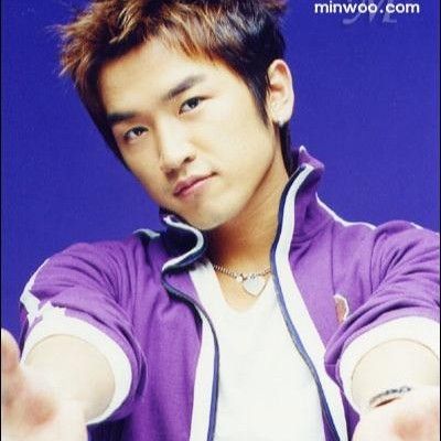 Latest photo of Lee Minwoo (SHINHWA)