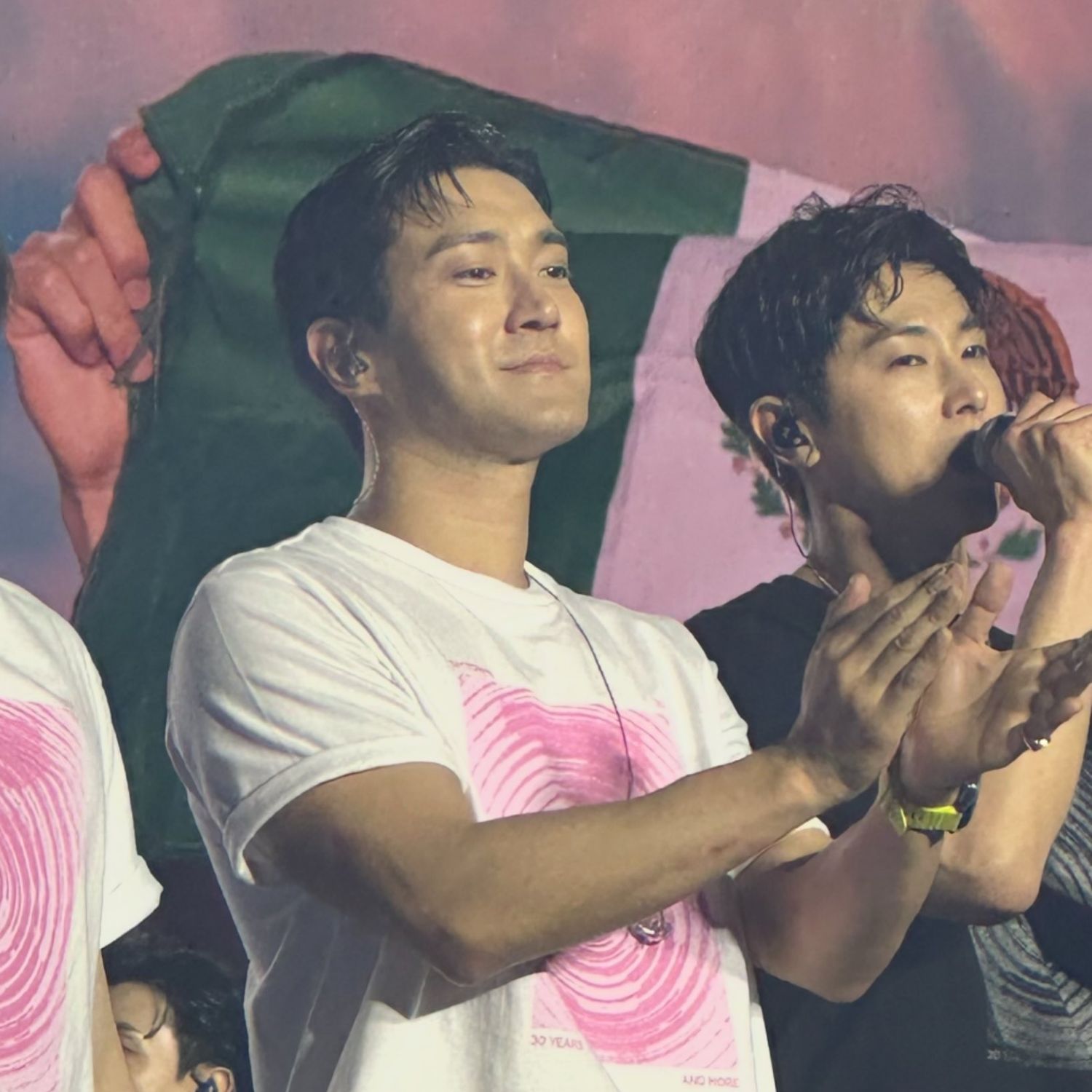 A moment captured by Siwon (Super Junior)'s fan