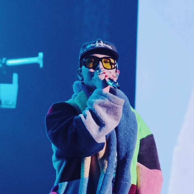 Latest photo of G-DRAGON (BIGBANG)