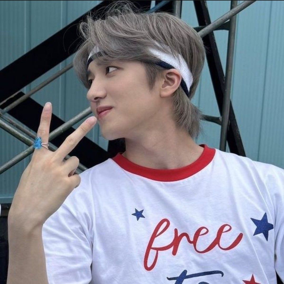 A moment captured by SF9's fan