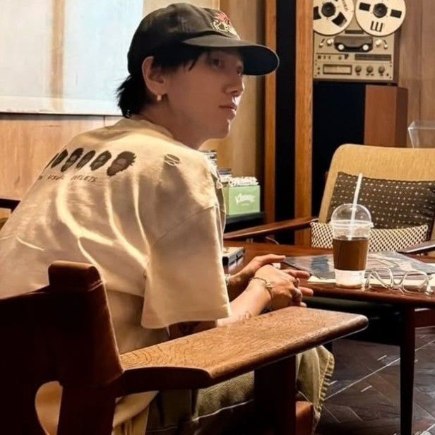 A moment captured by Yesung (Super Junior)'s fan