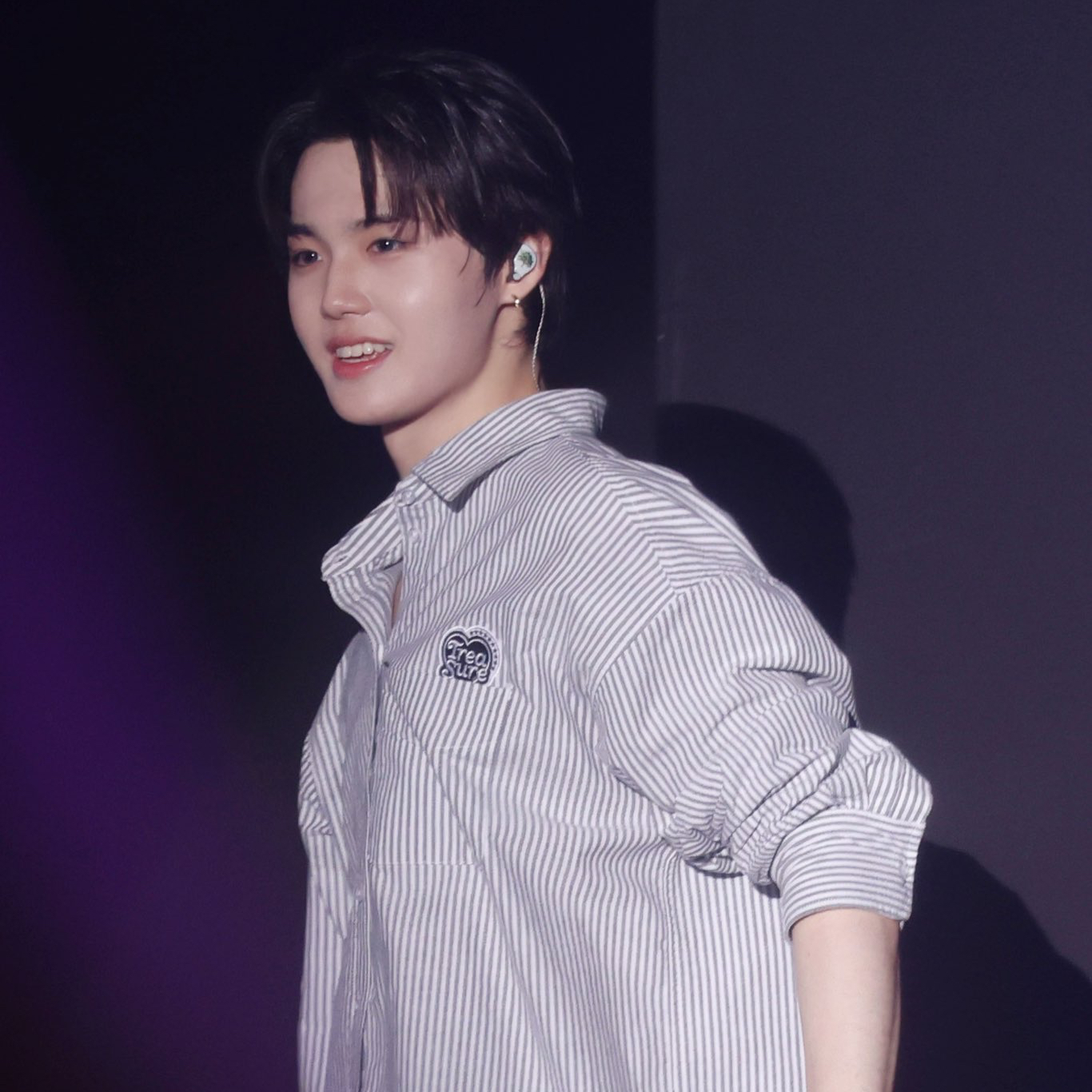 Latest photo of Doyoung (TREASURE)