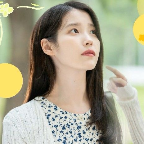 IU的最新活動照片