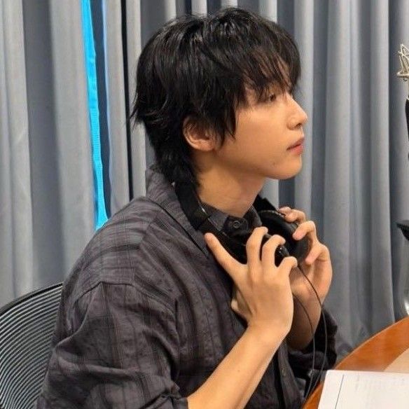 Behind-the-scenes cut of Jeong Sewoon