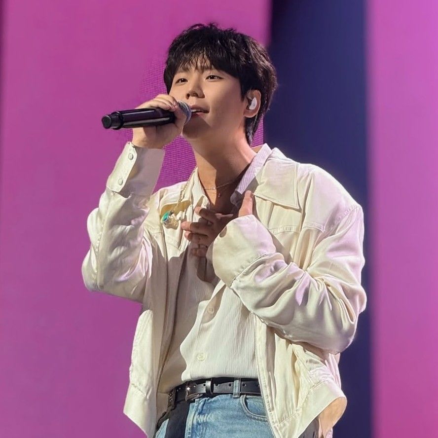Latest photo of Jung Seunghwan