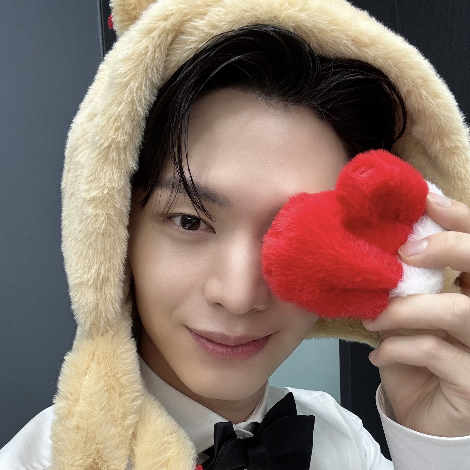 A moment captured by Yook Sungjae (BTOB)'s fan