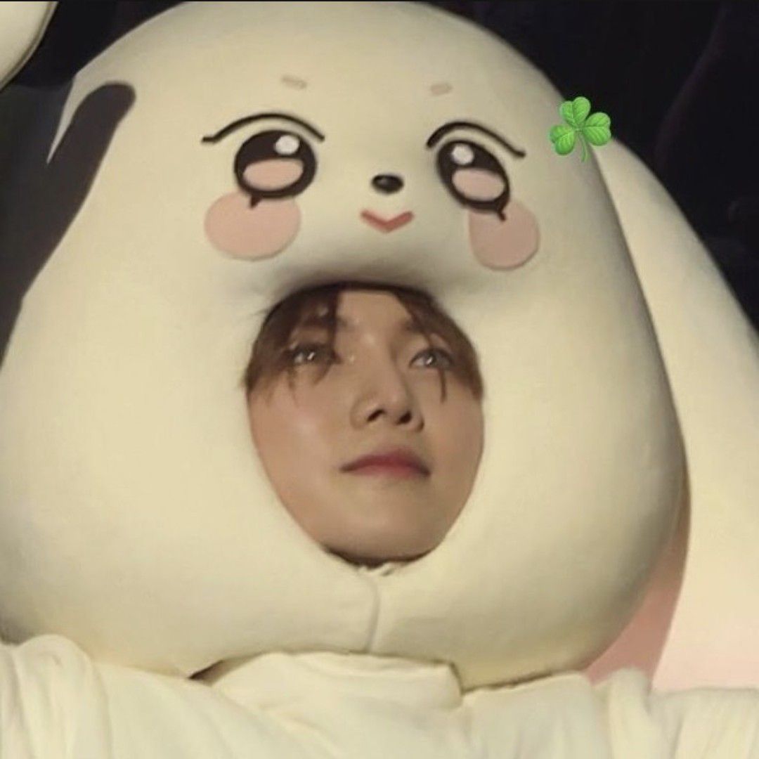 Behind-the-scenes cut of Yeosang (ATEEZ)