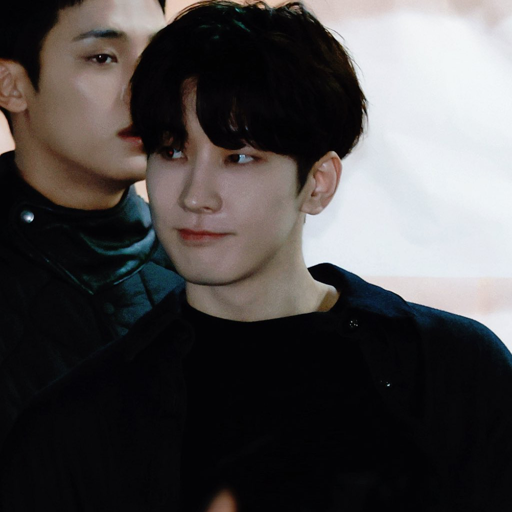 Momen yang diabadikan oleh penggemar Wonwoo (SEVENTEEN)