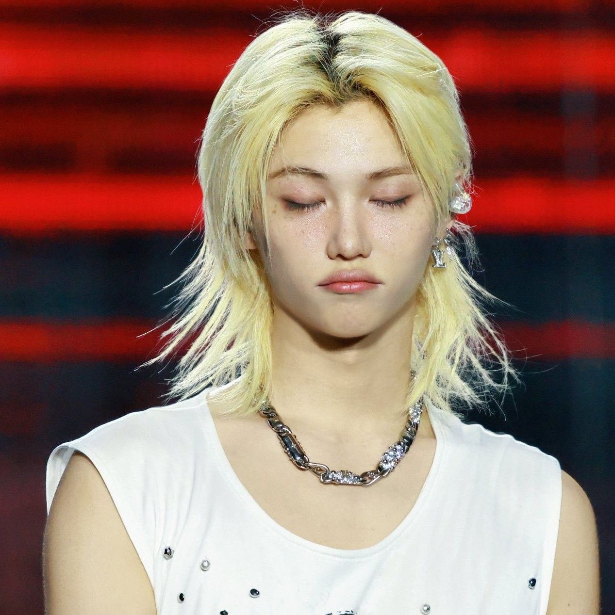 Latest photo of Felix (Stray Kids)