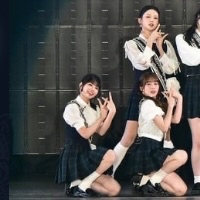 Latest photo of ME:I