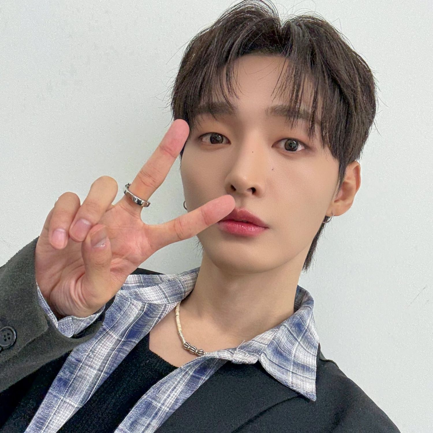 Latest photo of Yoon Jisung