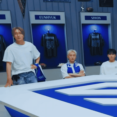 Behind-the-scenes cut of Heechul (Super Junior)