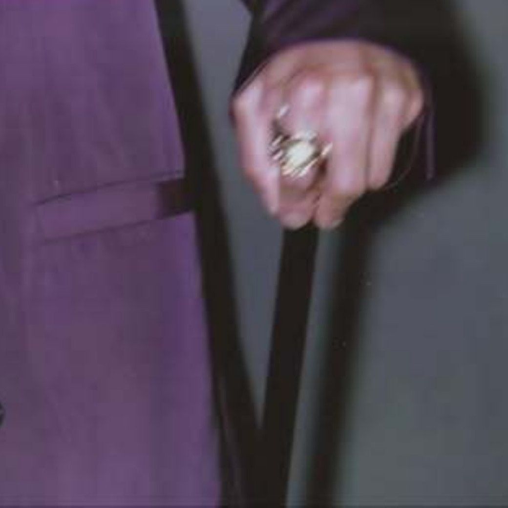 A moment captured by T.O.P's fan