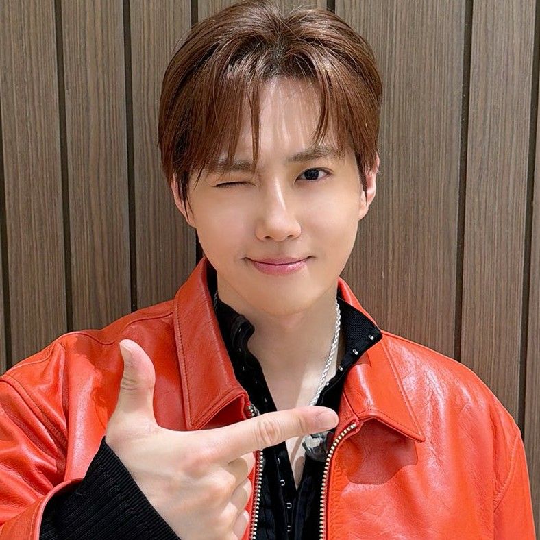 A moment captured by Suho (EXO)'s fan