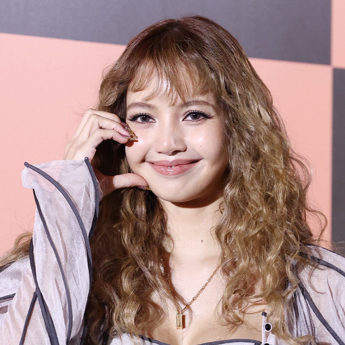 Lisa (BLACKPINK)的幕後花絮