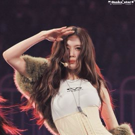 Latest photo of Sana (TWICE)