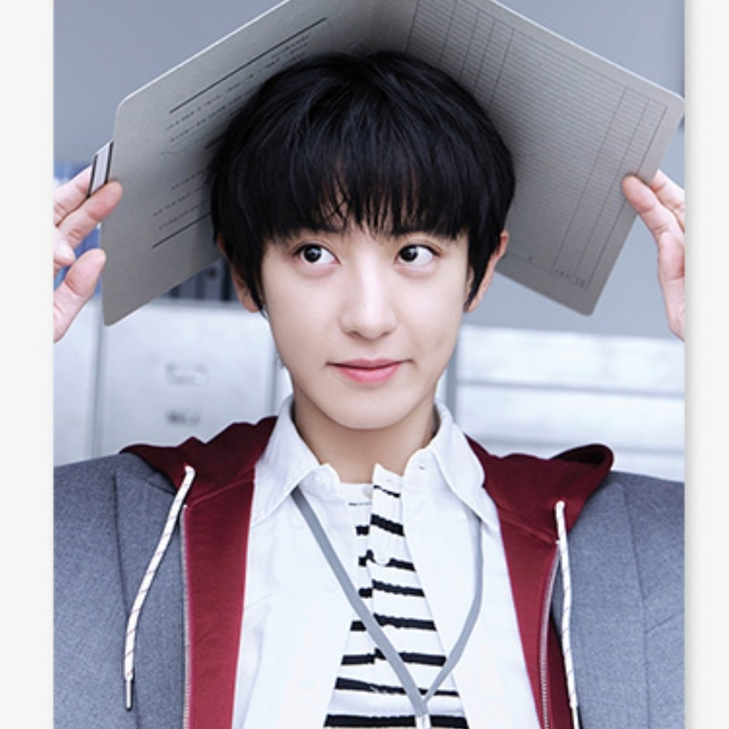 チャンヨル (EXO)の舞台裏ショット