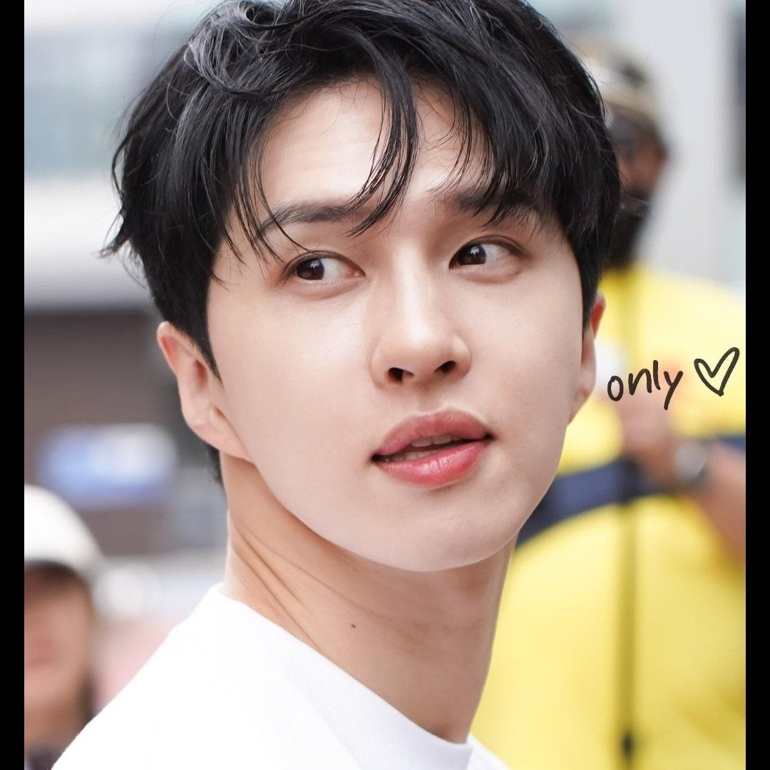 Recent activity shot of Ken (VIXX)