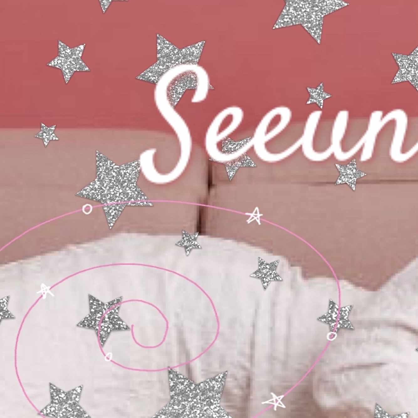 Latest photo of Seeun (STAYC)