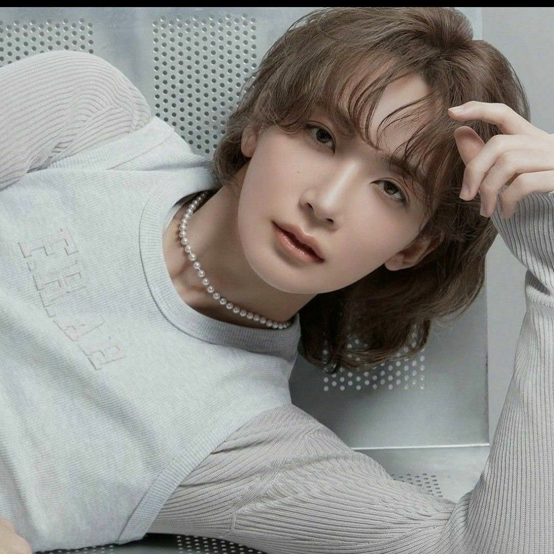 Latest photo of Jeonghan (SEVENTEEN)