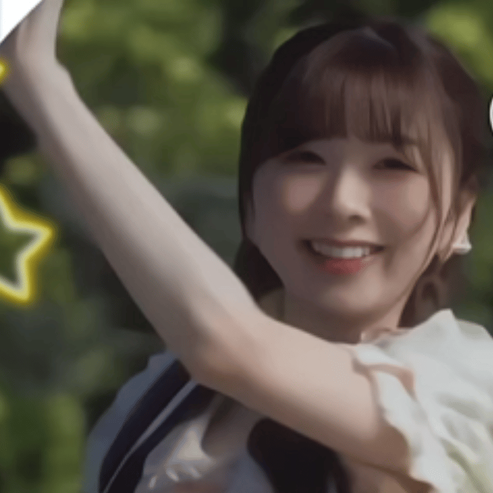 Behind-the-scenes cut of Miihi (NiziU)