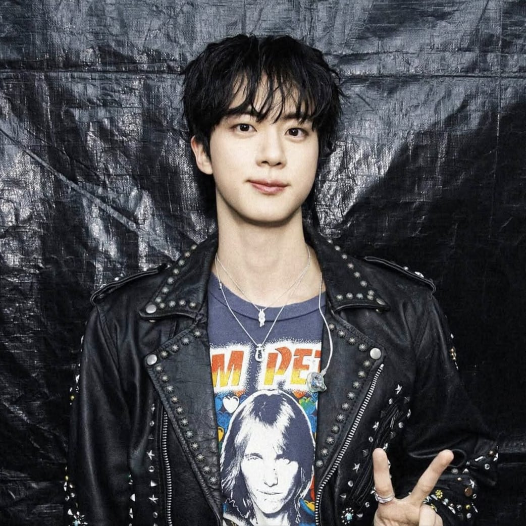 ジン (BTS)の最新写真