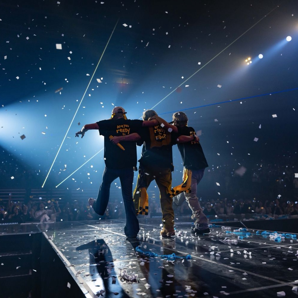 Recent activity shot of BIGBANG